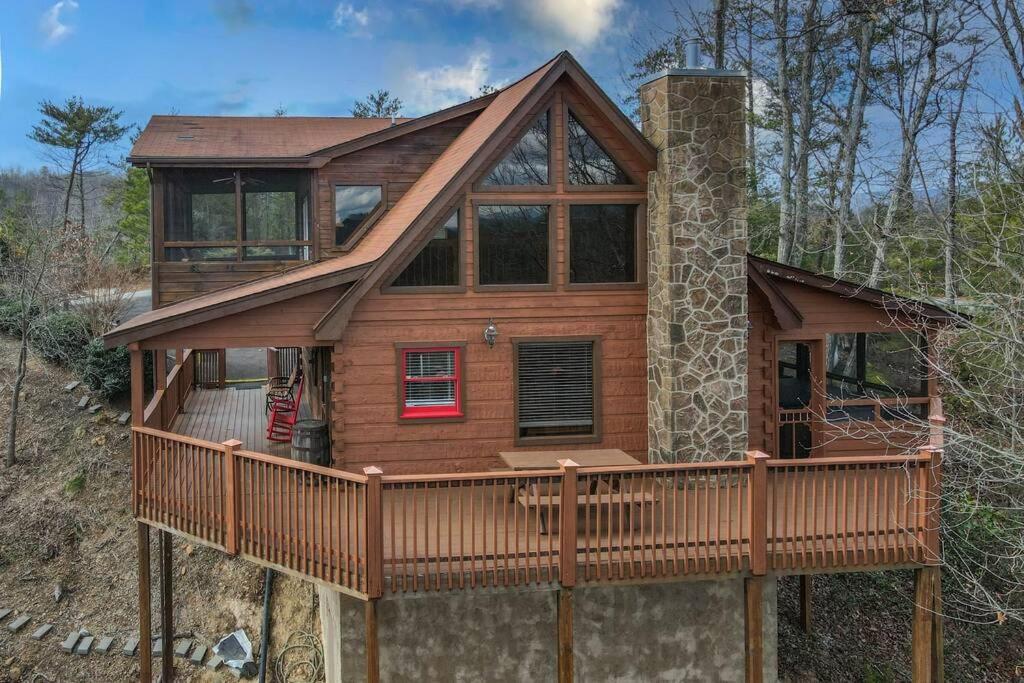 Over The Mountain - Smoky Mountain View Cabin Севьервилл Экстерьер фото