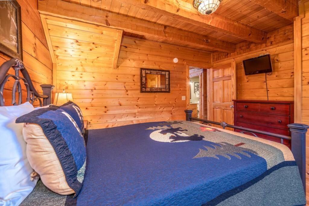 Over The Mountain - Smoky Mountain View Cabin Севьервилл Экстерьер фото