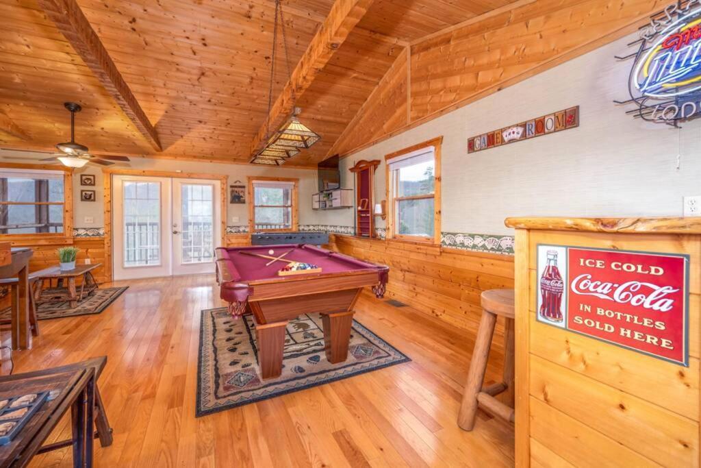 Over The Mountain - Smoky Mountain View Cabin Севьервилл Экстерьер фото